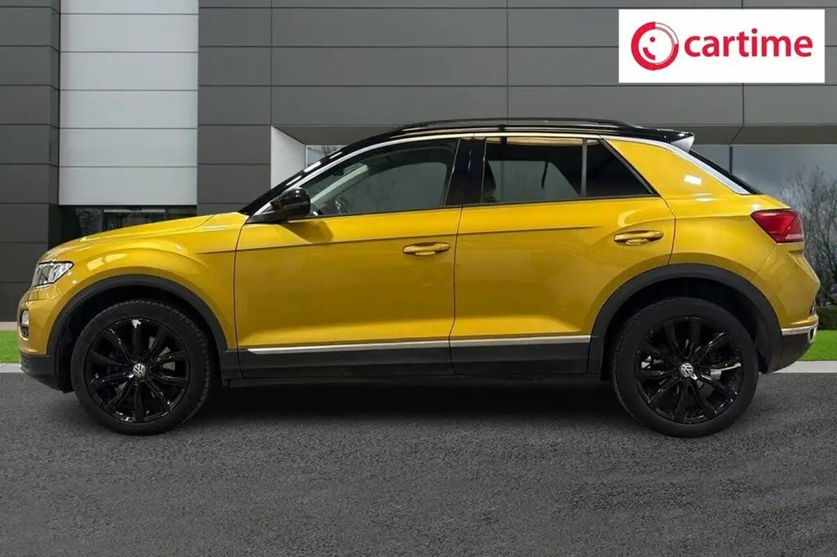 2018-volkswagen-t-roc-10-tsi-design-ss-big-2