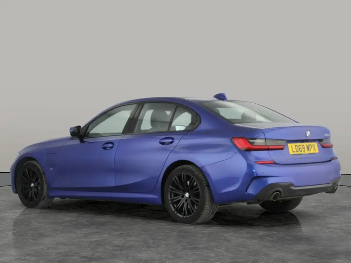 2019-bmw-3-series-20-330e-m-sport-plus-pack-big-7
