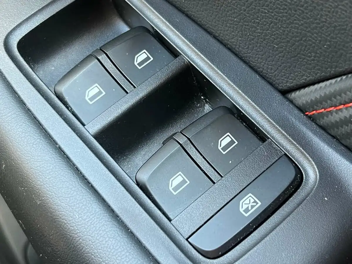 2022-mg-zs-suv-15-vti-tech-excite-big-58