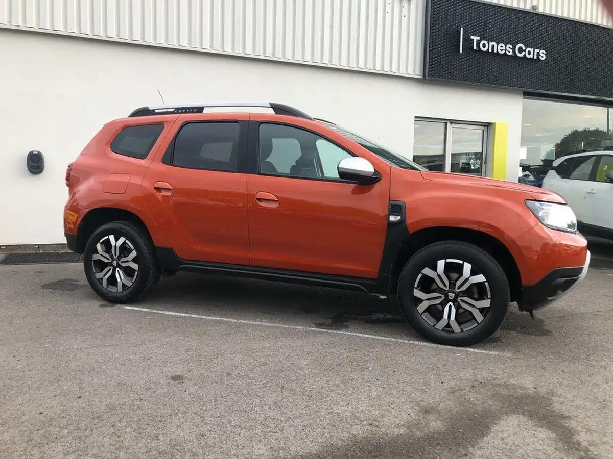 2022-dacia-duster-13-tce-prestige-150bhp-edc-big-9