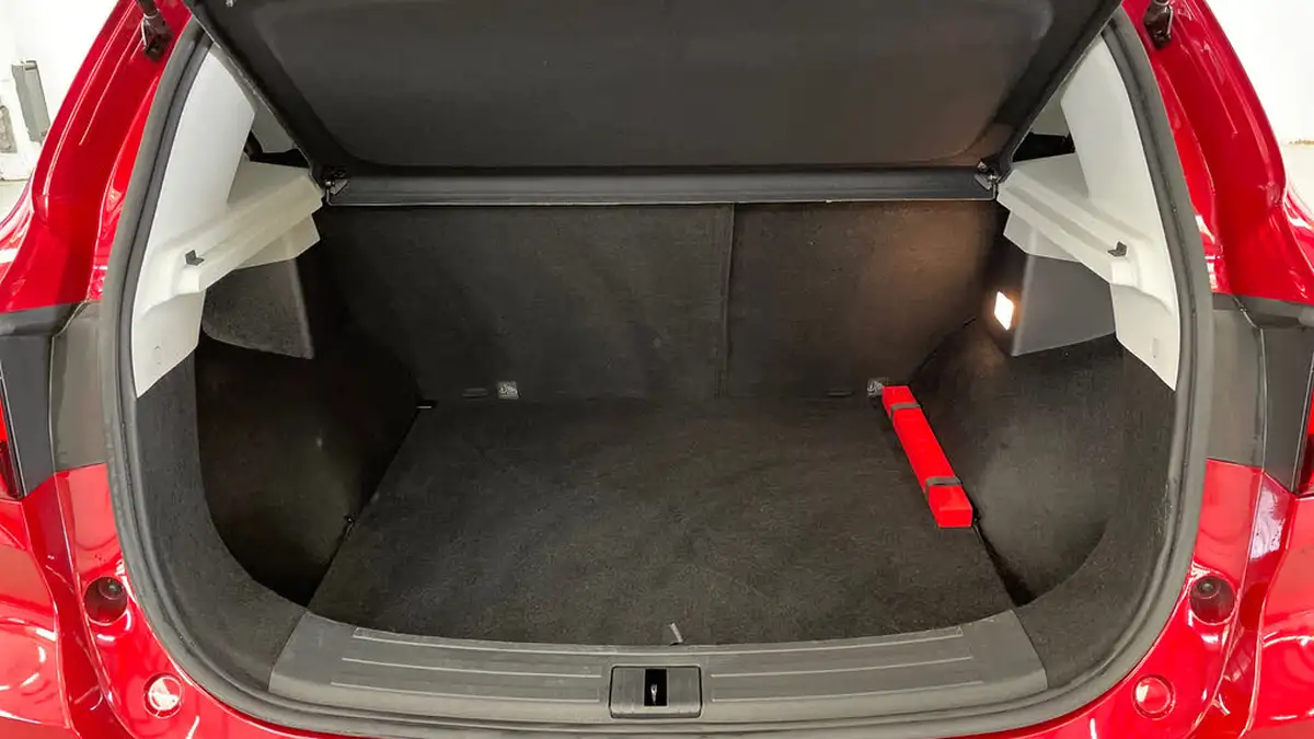 2024-mg-zs-suv-15-vti-tech-exclusive-big-14