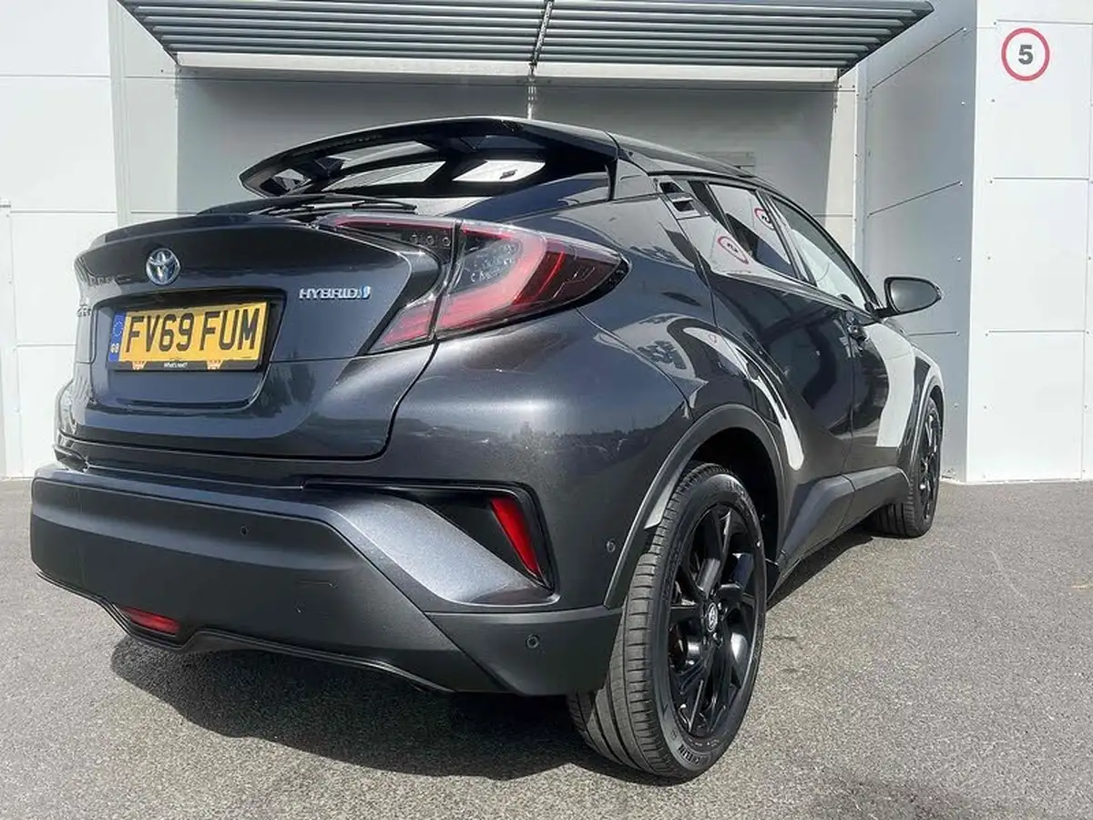 2019-toyota-c-hr-18-vvt-i-dynamic-big-18