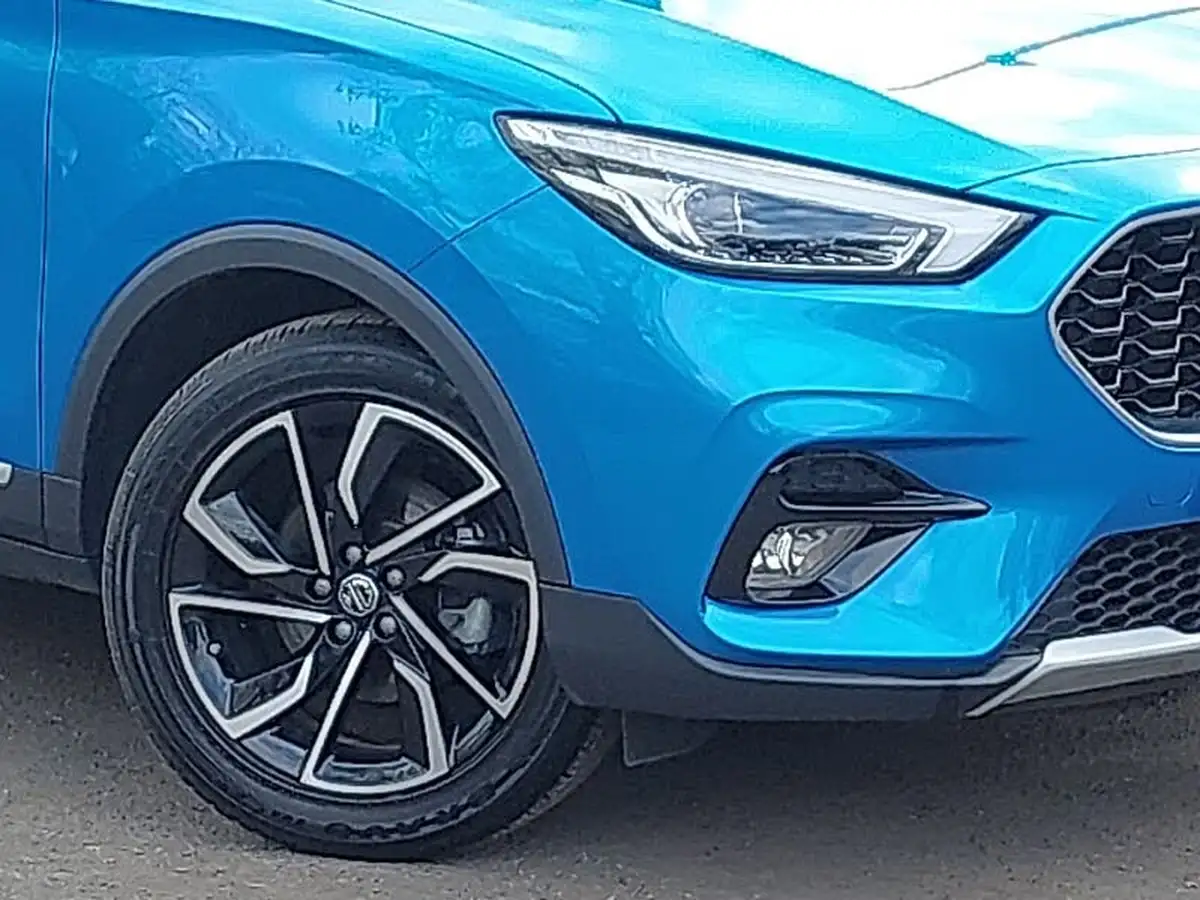 2024-mg-zs-suv-15-vti-tech-exclusive-big-8