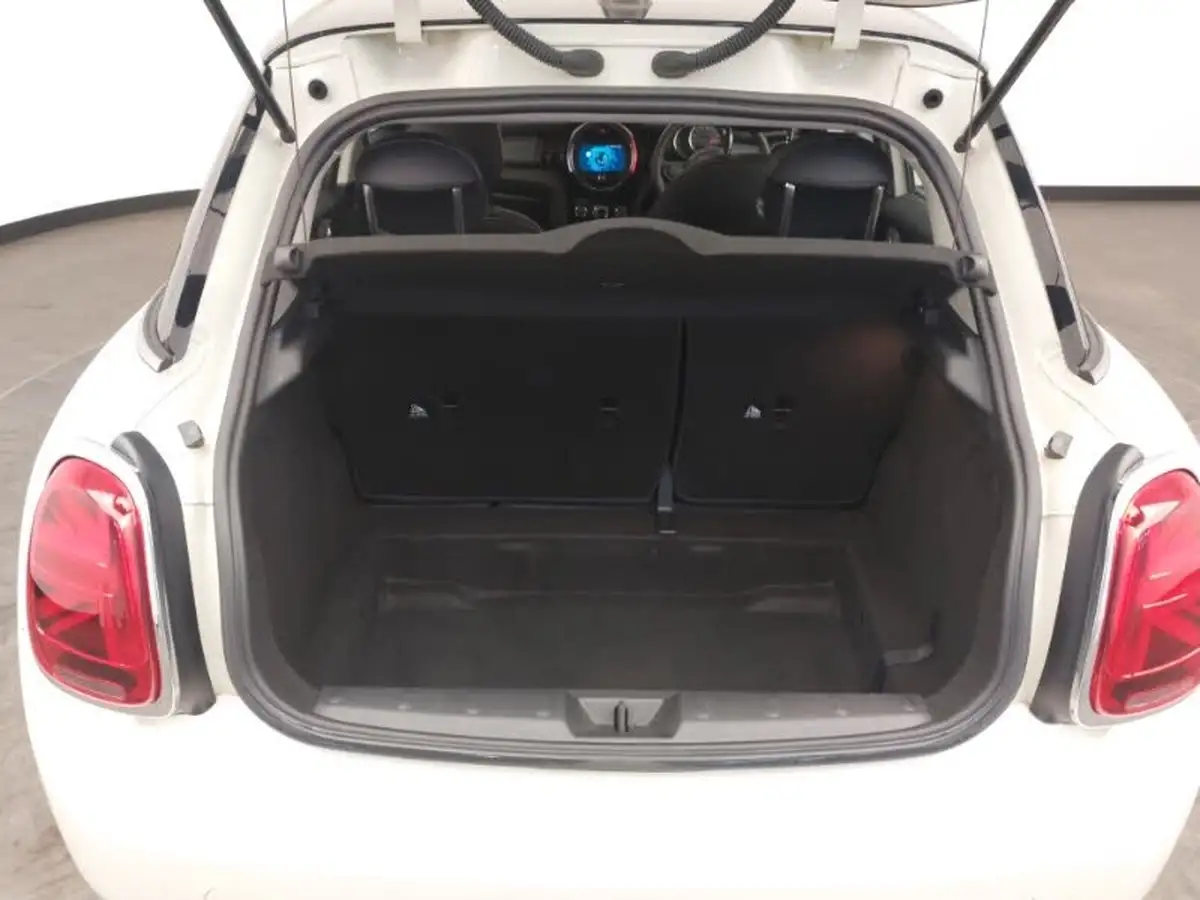 2019-mini-cooper-15-cooper-classic-hatchback-5d-big-12