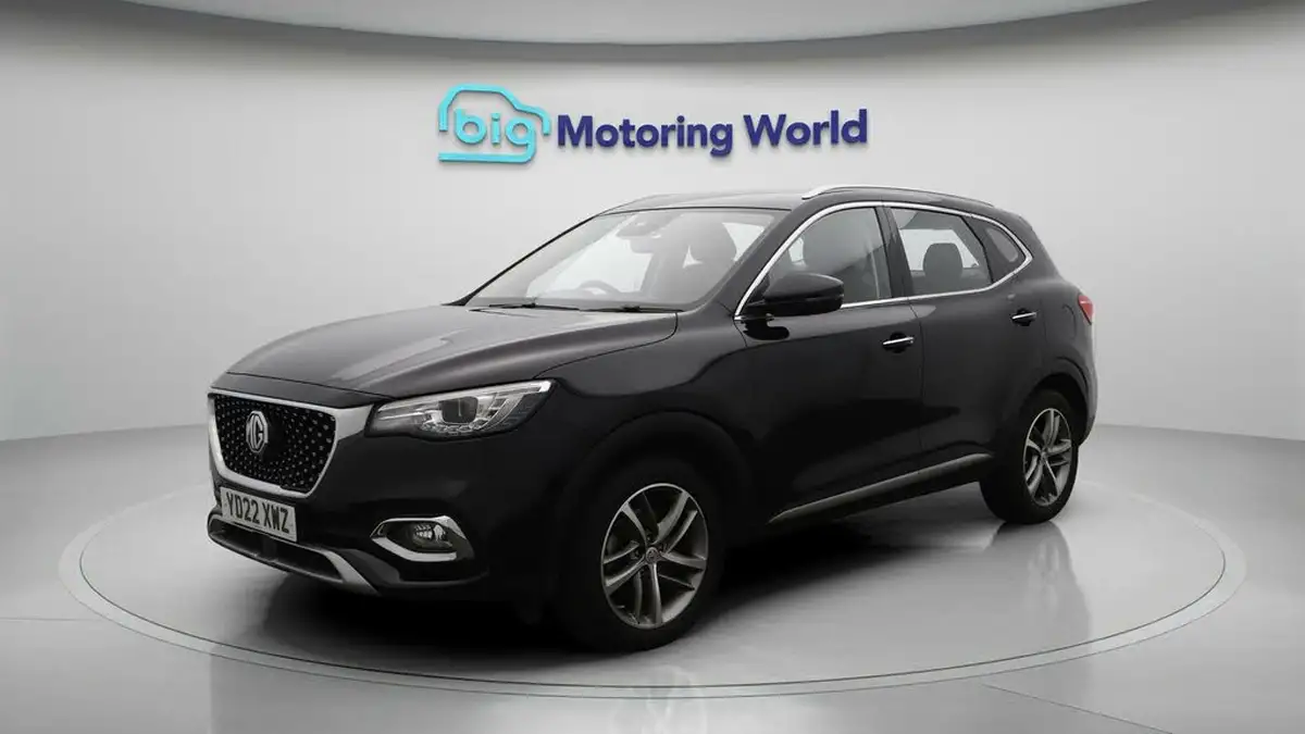 2022-mg-hs-15t-gdi-excite-162ps-big-3