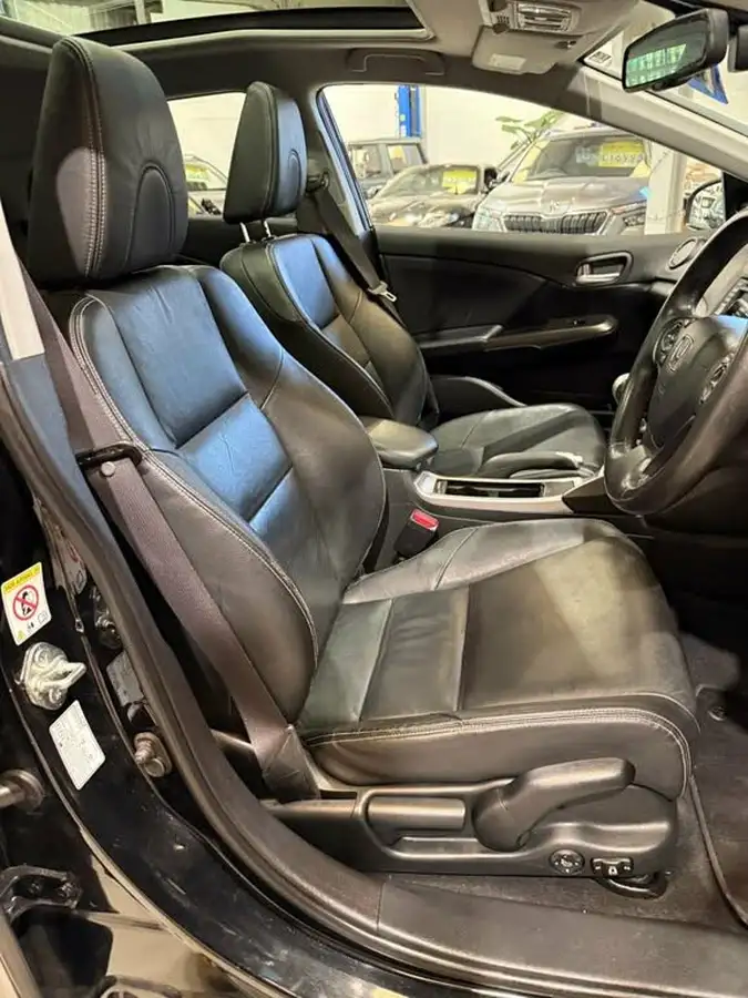 2014-honda-civic-18-ex-gt-big-11