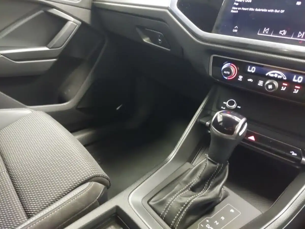 2022-audi-q3-15-35-tfsi-s-line-cod-station-wagon-tronic-big-17