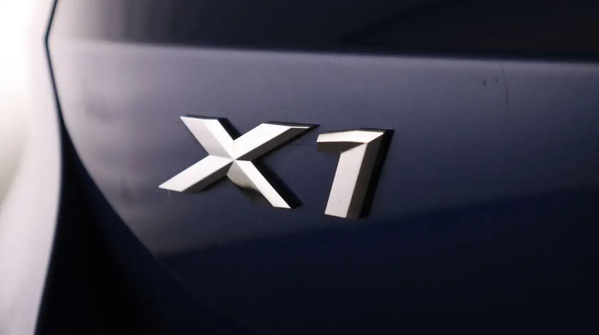 2022-bmw-x1-20td-sdrive18d-sport-steptronic-big-21