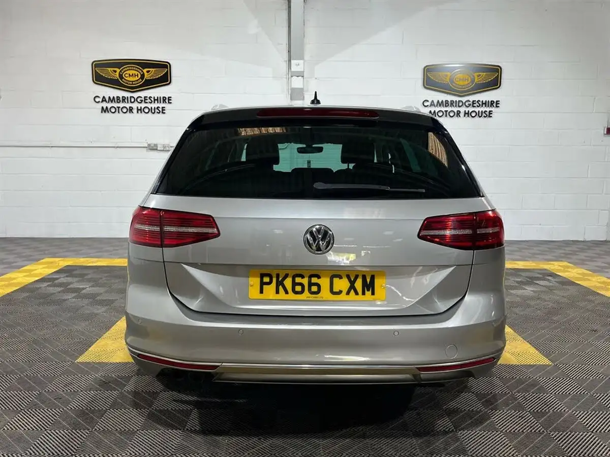 2016-volkswagen-passat-20tdi-gt-190ps-estate-5d-dsg-big-12