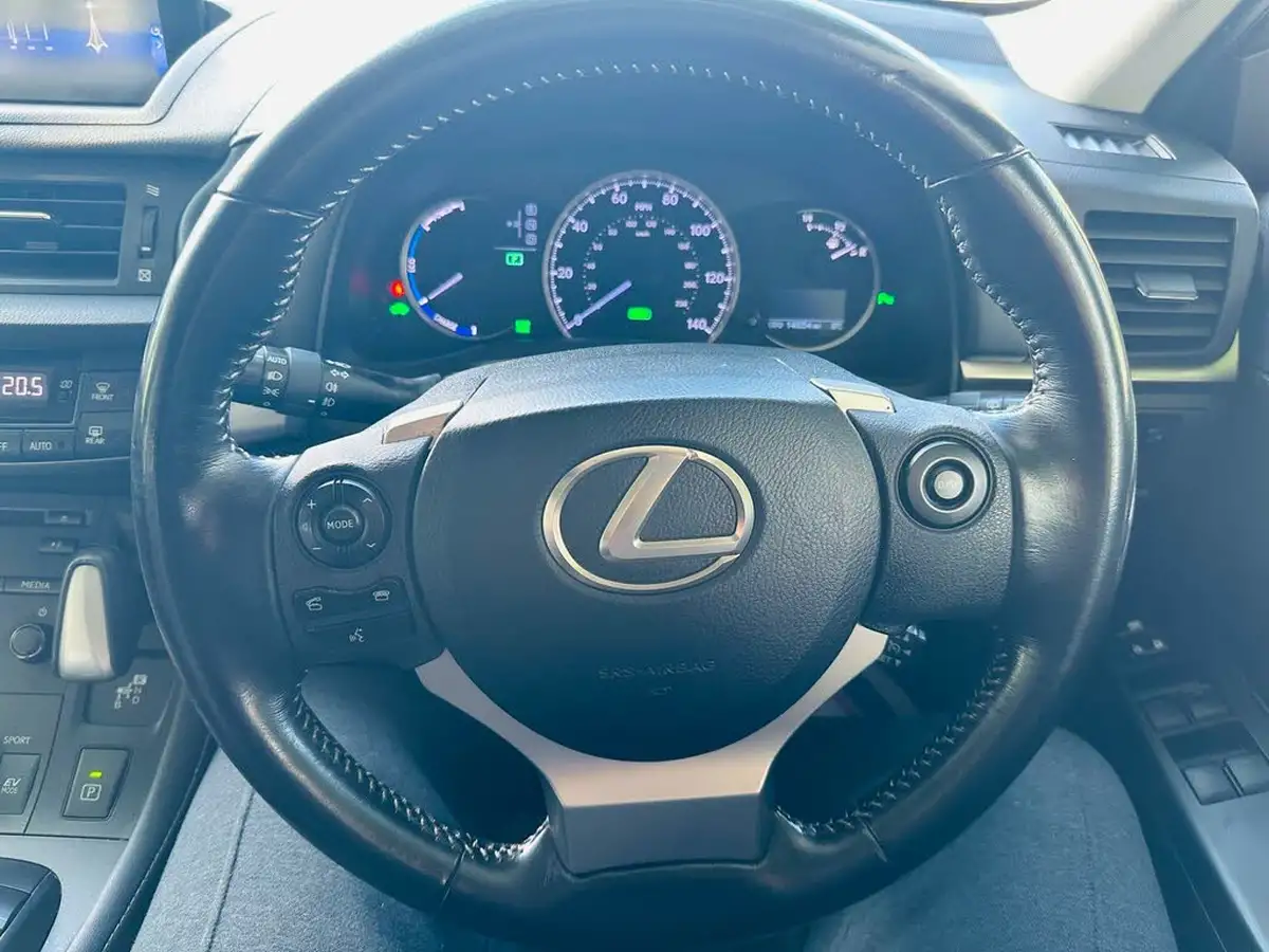 2017-lexus-ct-200h-18-sport-99bhp-big-23