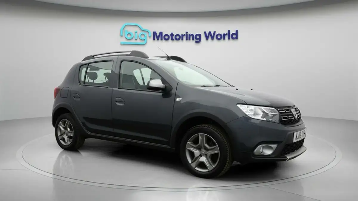 2019-dacia-sandero-stepway-15dci-comfort-big-0