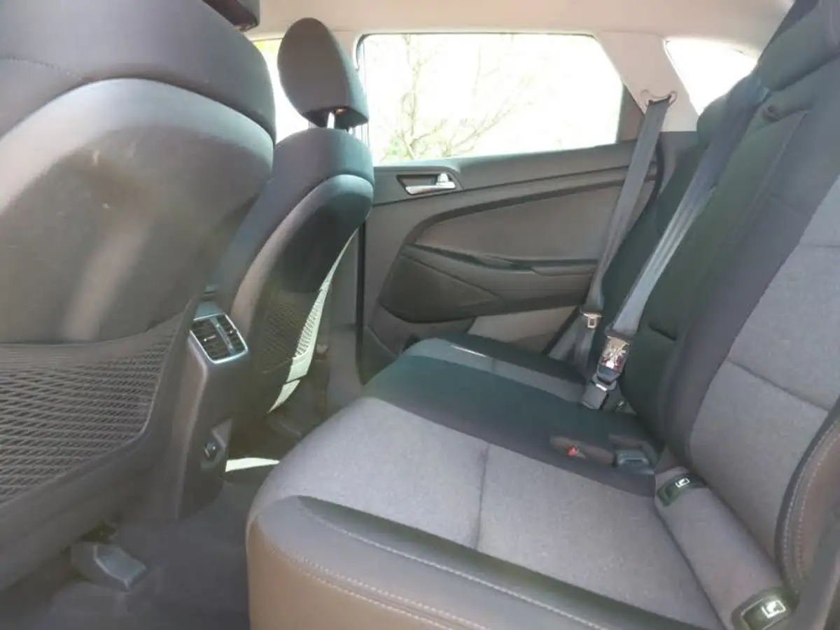 2019-hyundai-tucson-16-gdi-se-nav-big-5
