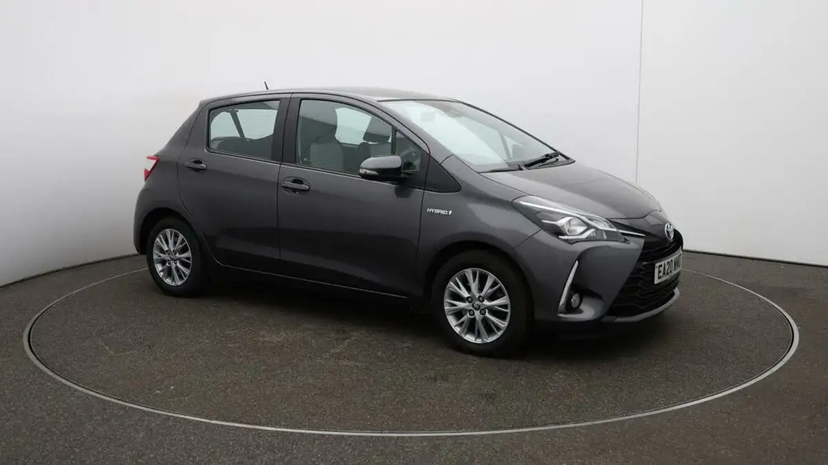 2020-toyota-yaris-15-vvt-i-icon-98bhp-hybrid-1497cc-e-cvt-big-43