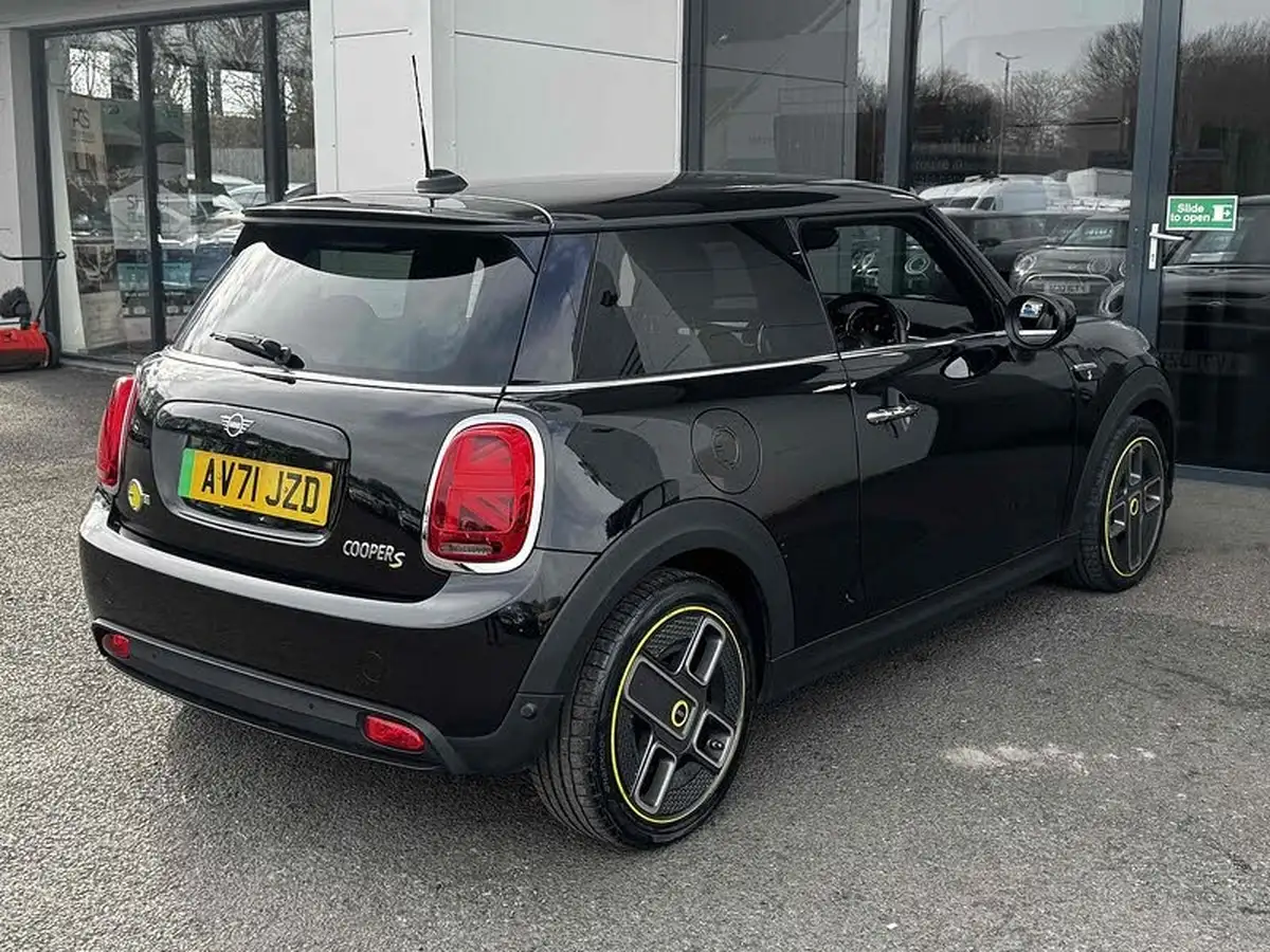 2021-mini-cooper-e-cooper-s-2-big-9