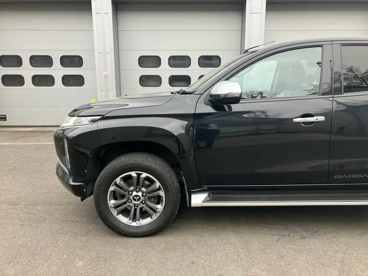 2021-mitsubishi-l200-22di-d-barbarian-x-big-40