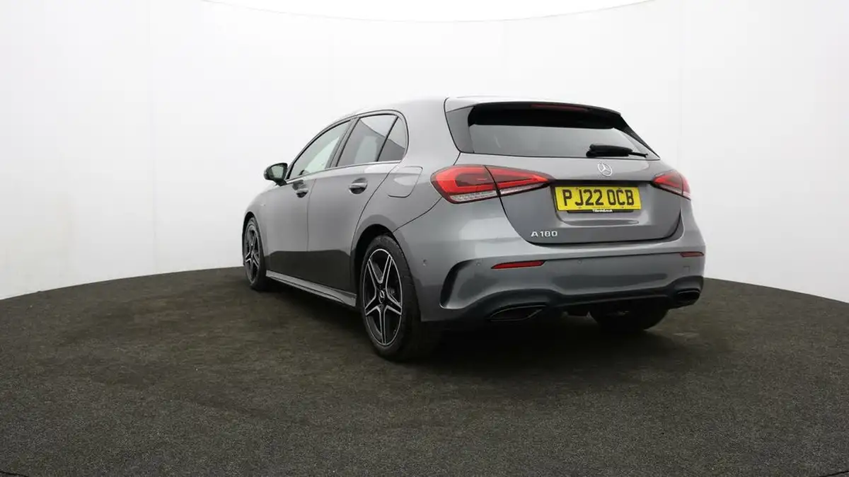 2022-mercedes-benz-a-class-13-a180-amg-line-executive-edition-hatchback-5d-7g-dct-big-78