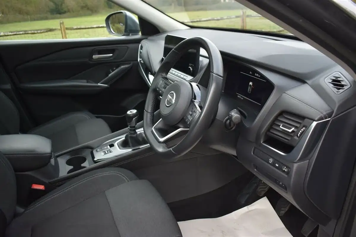 2021-nissan-qashqai-13-dig-t-n-connecta-140ps-big-6
