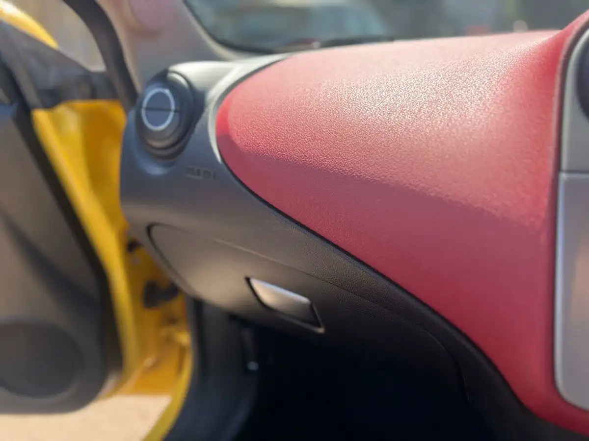2012-alfa-romeo-mito-14-sprint-16v-78bhp-big-18