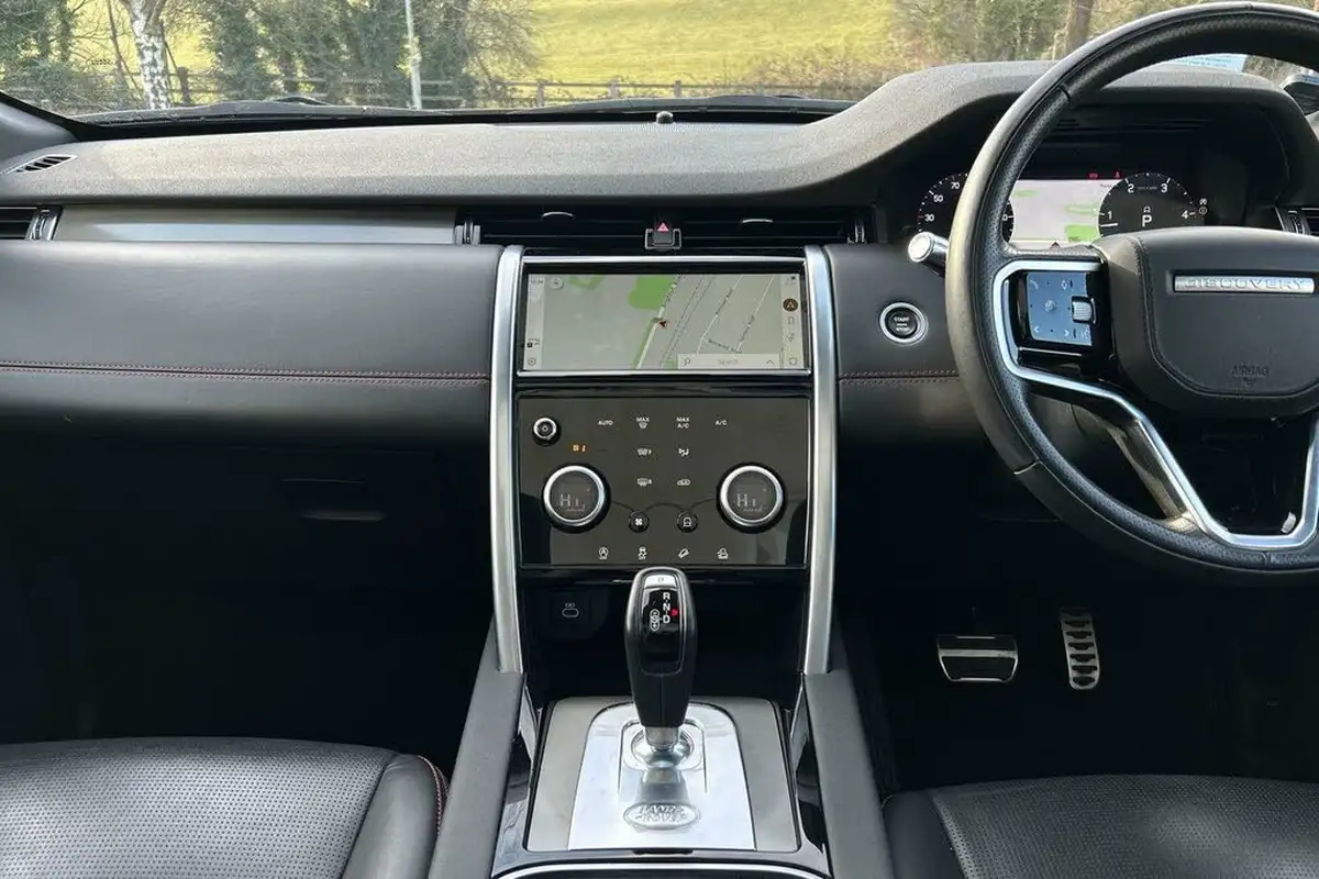 2021-land-rover-discovery-sport-20-d200-r-dynamic-hse-big-65