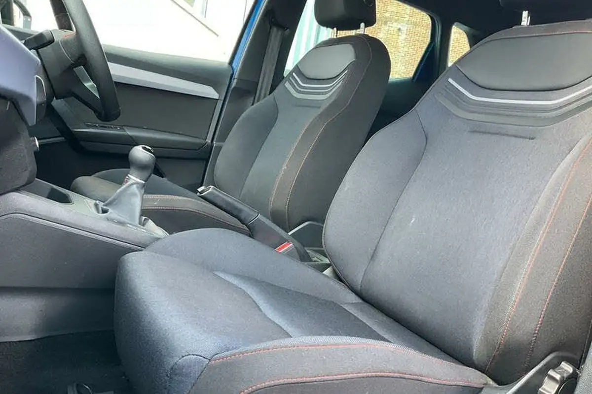 2024-seat-ibiza-10-tsi-fr-115ps-big-18