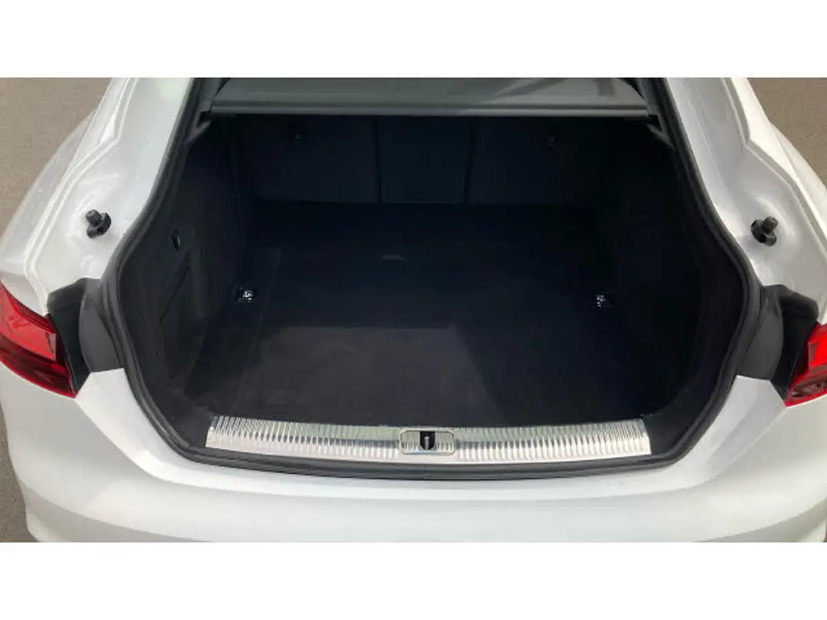 2022-audi-a5-20-40-tdi-s-line-sportback-5d-big-42