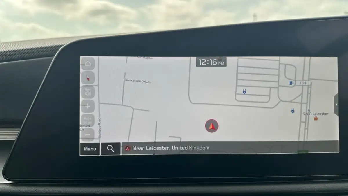 2024-kia-niro-16-gdi-4-180bhp-phev-111kwh-big-9