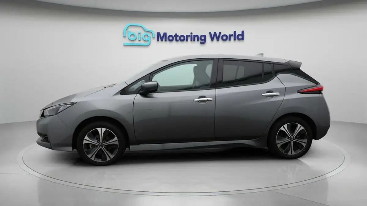 2021-nissan-leaf-e-e-n-connecta-big-4