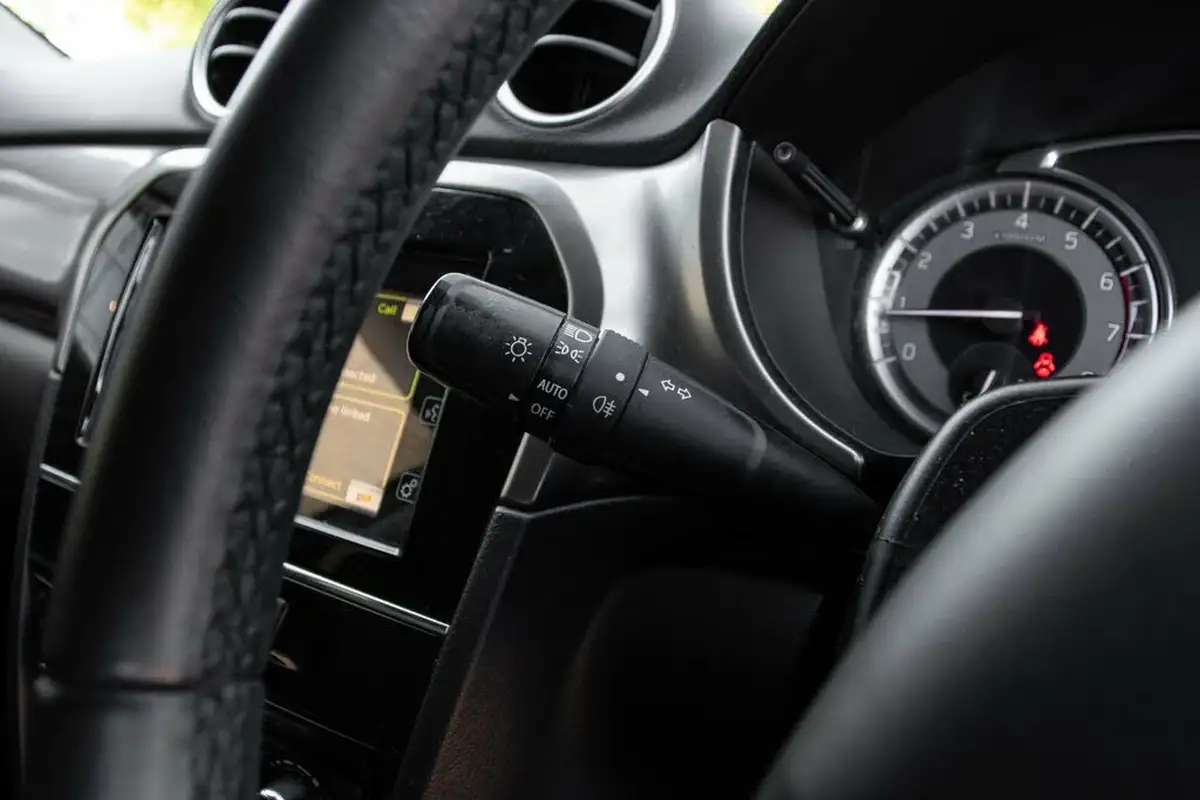 2021-suzuki-vitara-14-boosterjet-sz-t-big-16