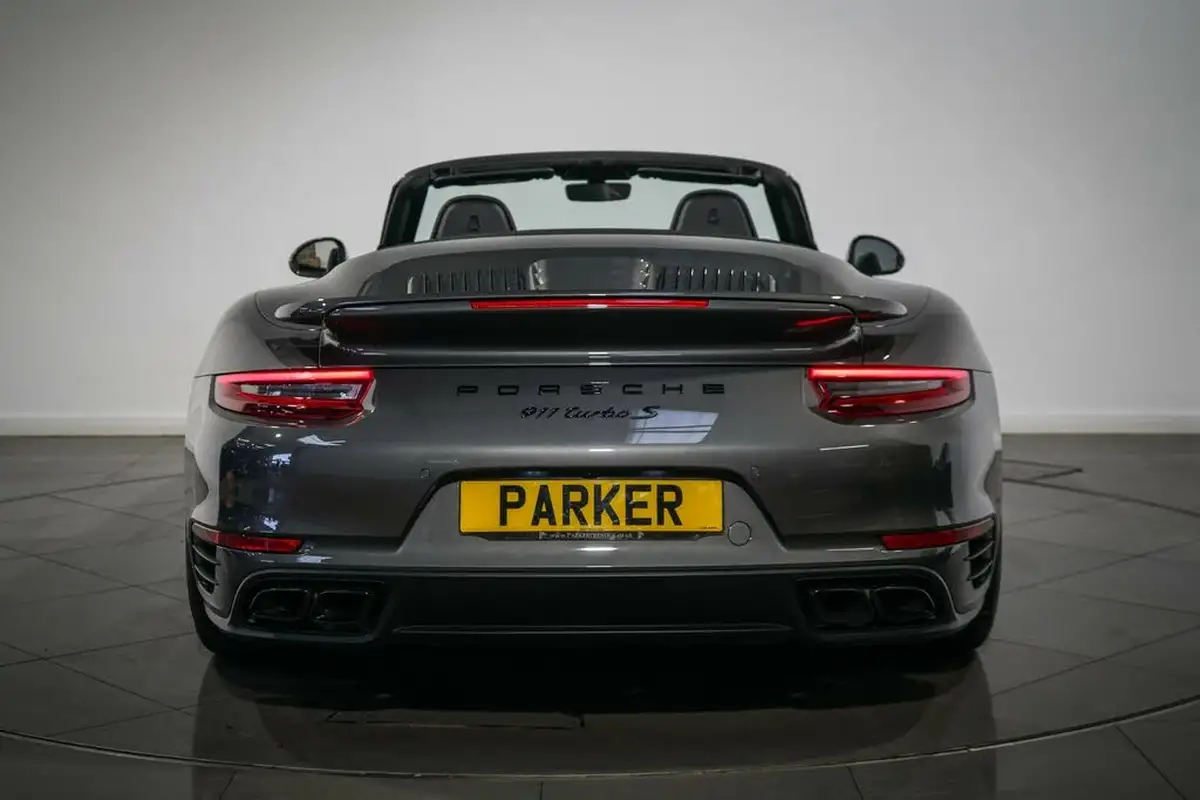 2017-porsche-911-38-turbo-s-cabriolet-big-2