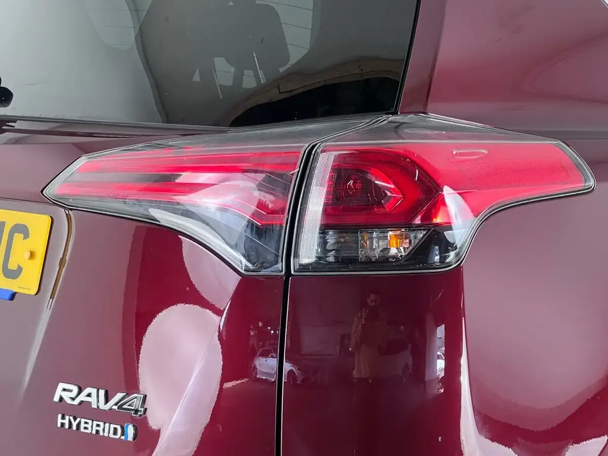2017-toyota-rav4-25-vvt-i-icon-big-9