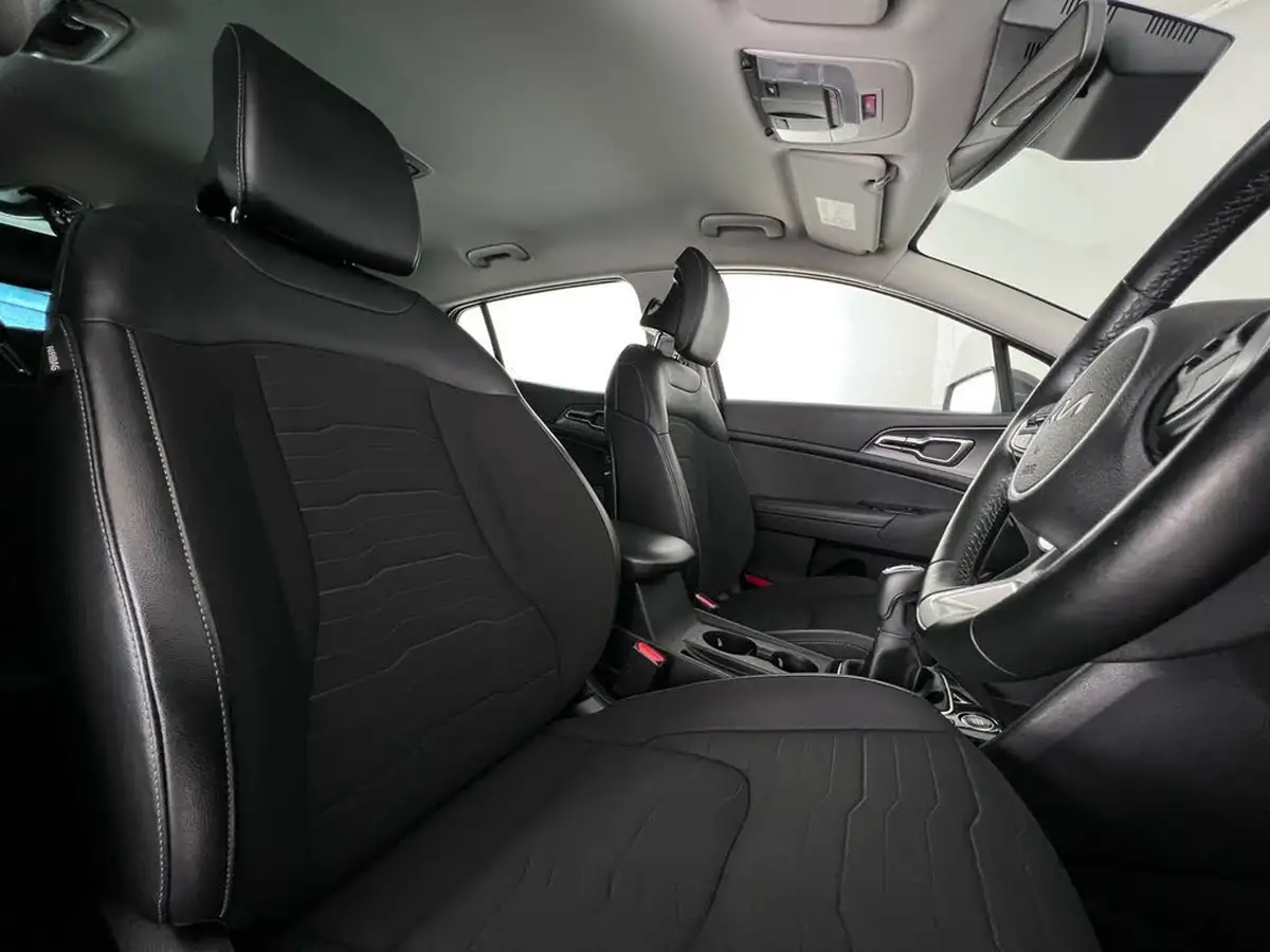 2023-kia-sportage-16-t-gdi-3-148bhp-big-15