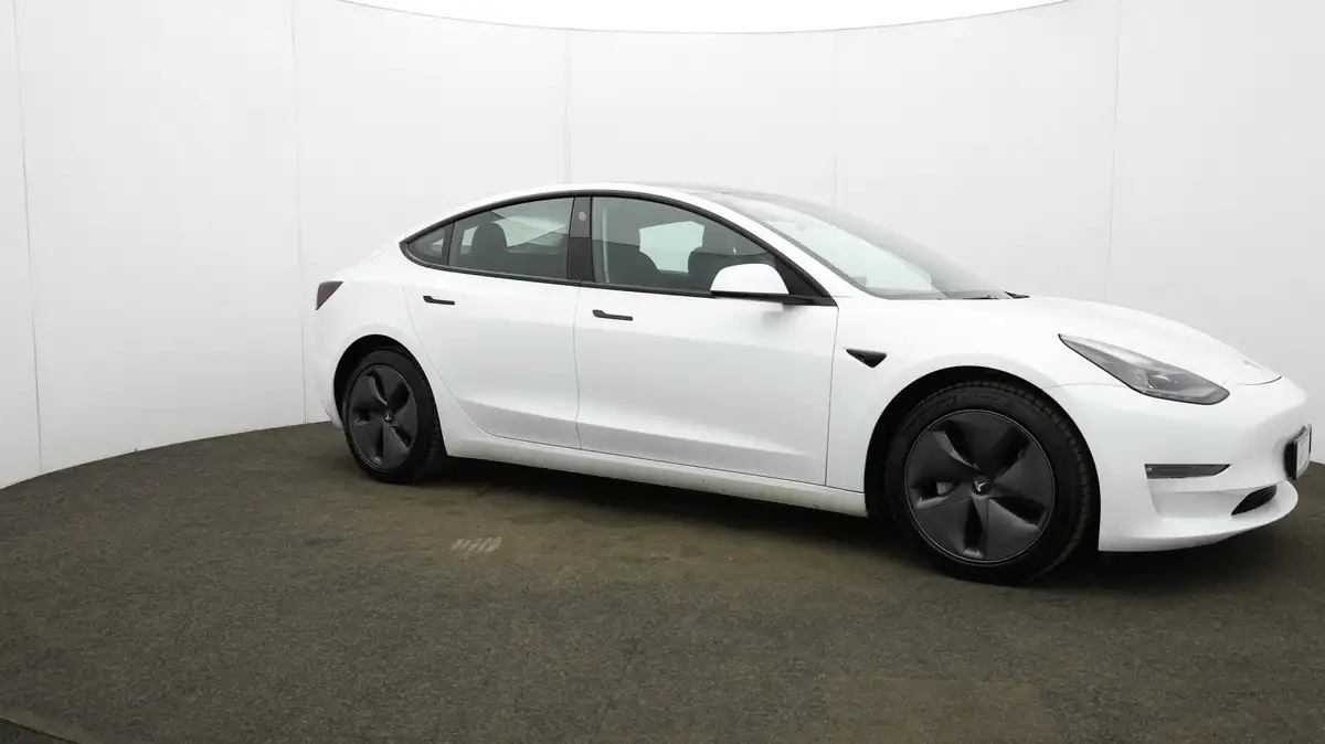 2021-tesla-model-3-e-long-range-awd-big-48