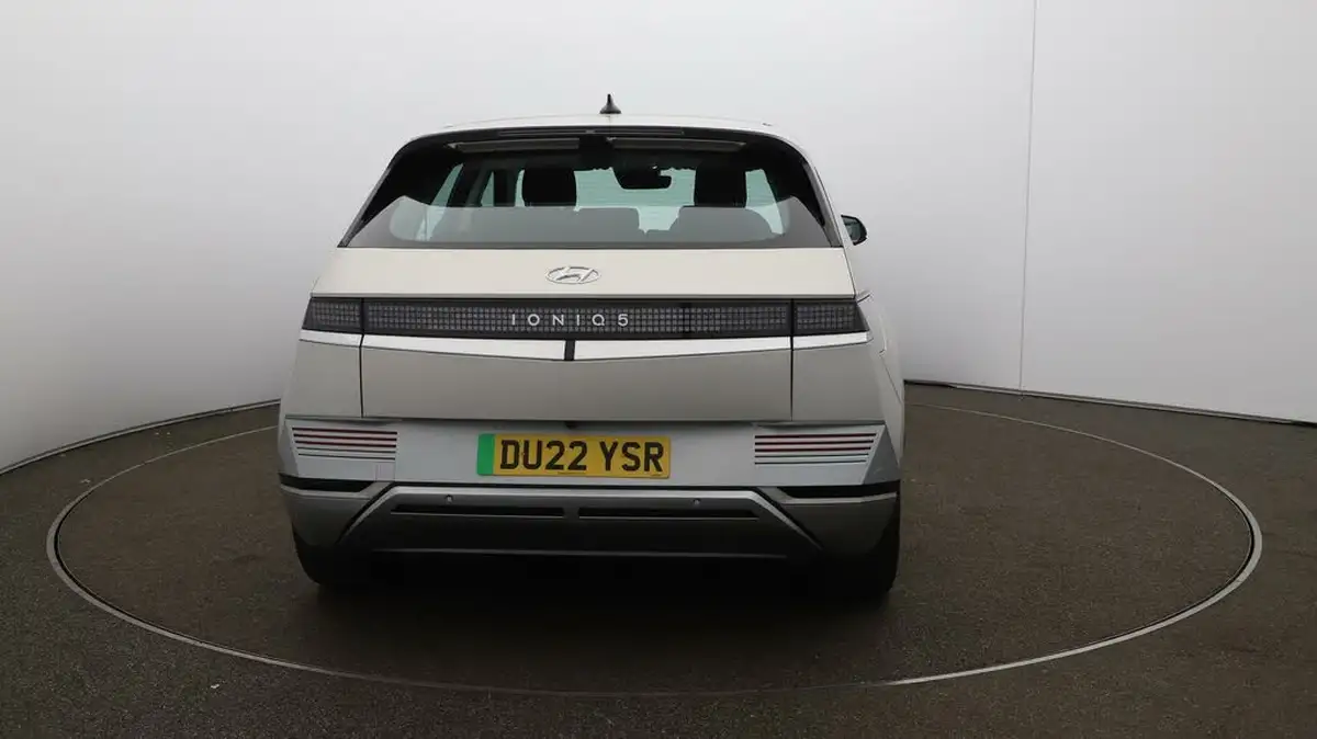 2022-hyundai-ioniq-5-e-premium-217ps-73kwh-rwd-big-6