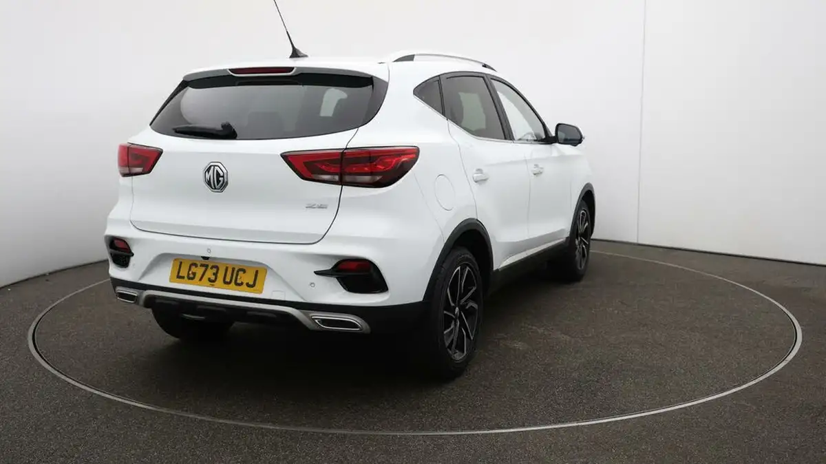 2023-mg-zs-suv-10t-gdi-exclusive-auto-big-52