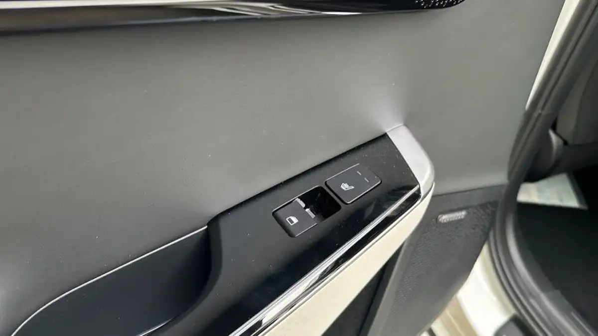 2024-kia-ev6-e-gt-line-s-225bhp-774kwh-lithium-ion-heat-pump-big-37
