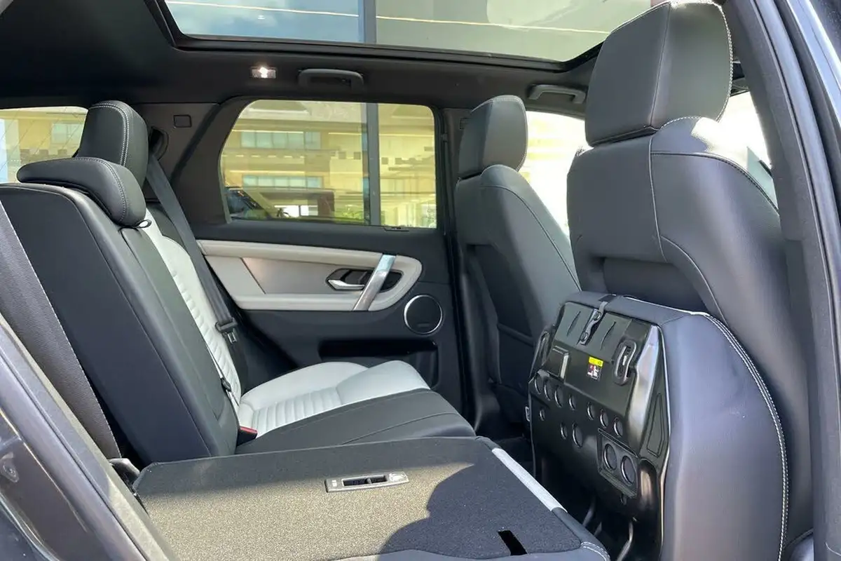 2024-land-rover-discovery-sport-15-p270e-dynamic-se-big-33
