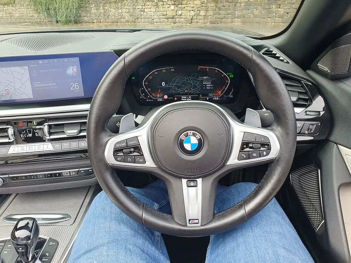 2020-bmw-z4-20-sdrive30i-m-sport-big-24
