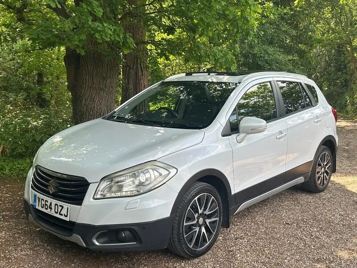 2014-suzuki-s-cross-16-sz5-allgrip-cvt-big-13