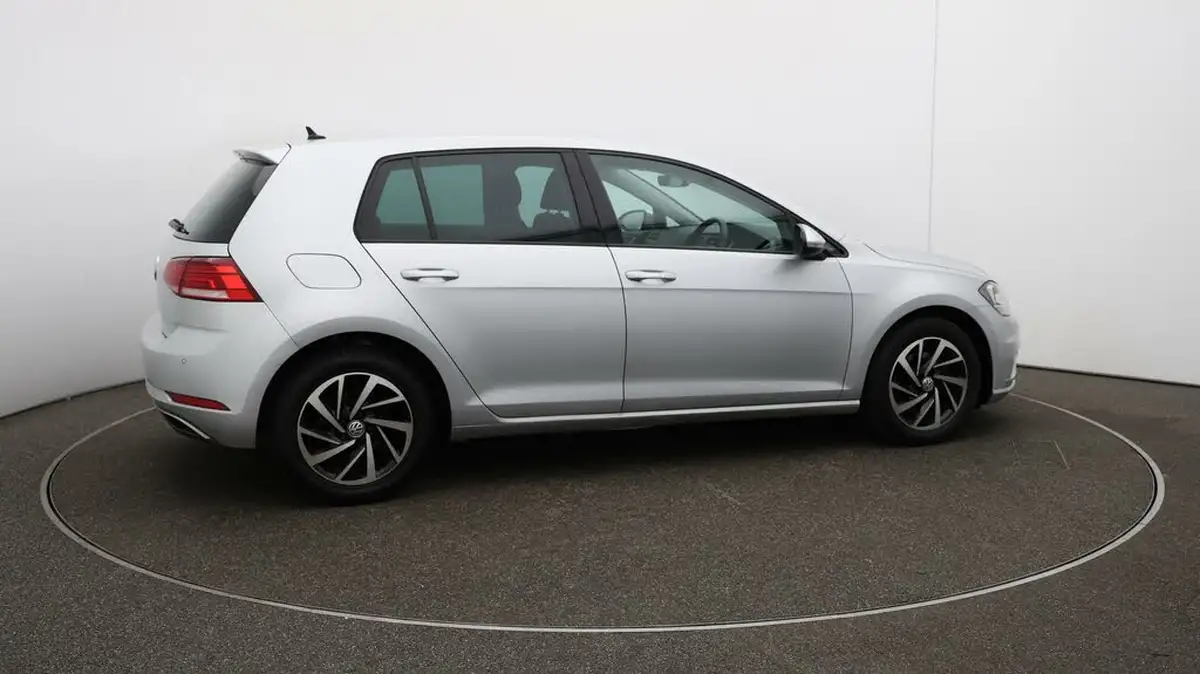 2019-volkswagen-golf-sv-16tdi-match-edition-big-48