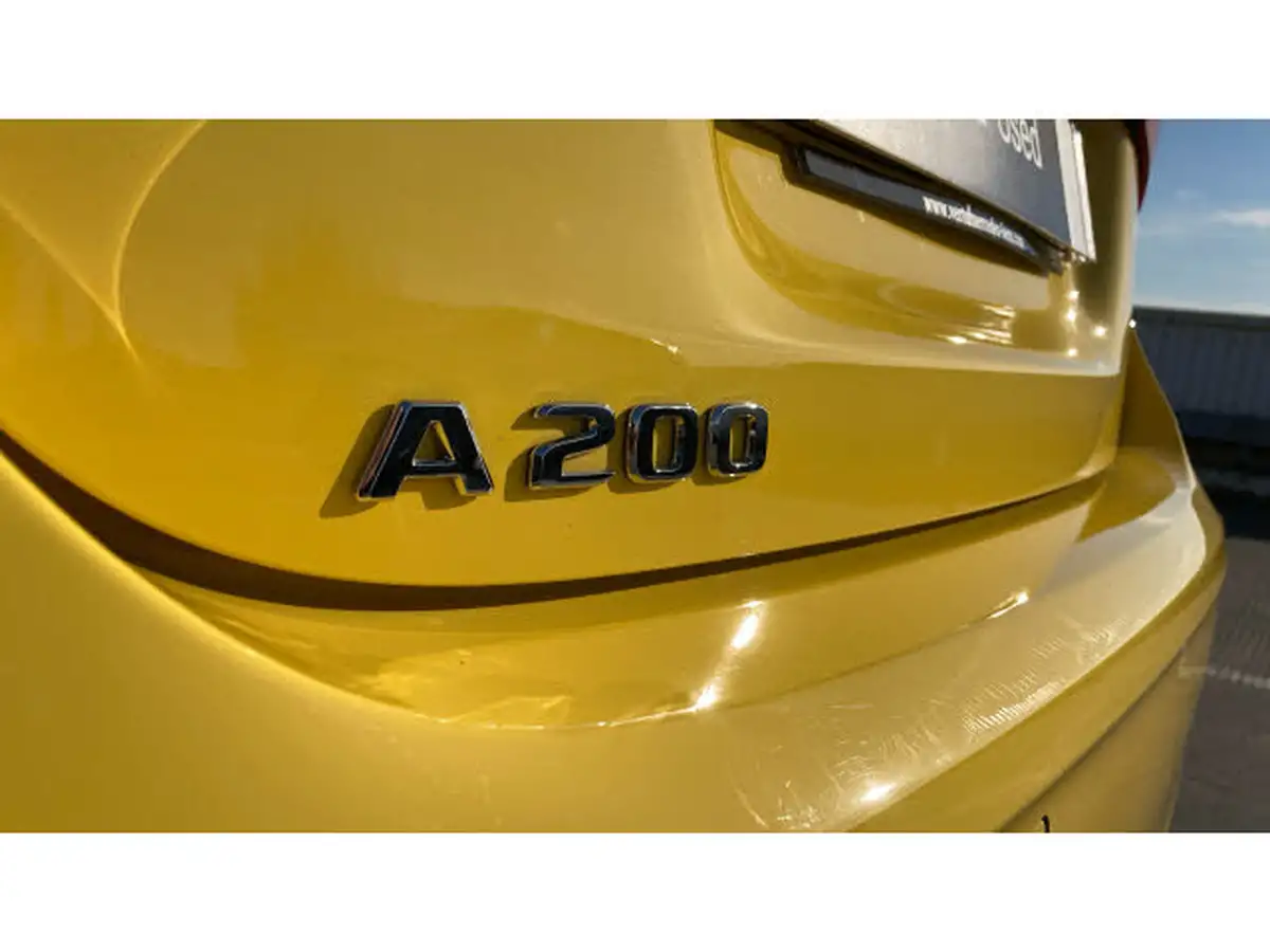 2024-mercedes-benz-a-class-13-a200-amg-line-premium-plus-hatchback-5d-big-25