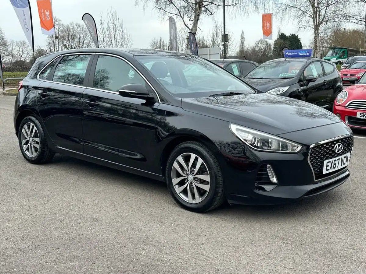 2017-hyundai-i30-10-t-gdi-se-nav-blue-drive-hatchback-big-28