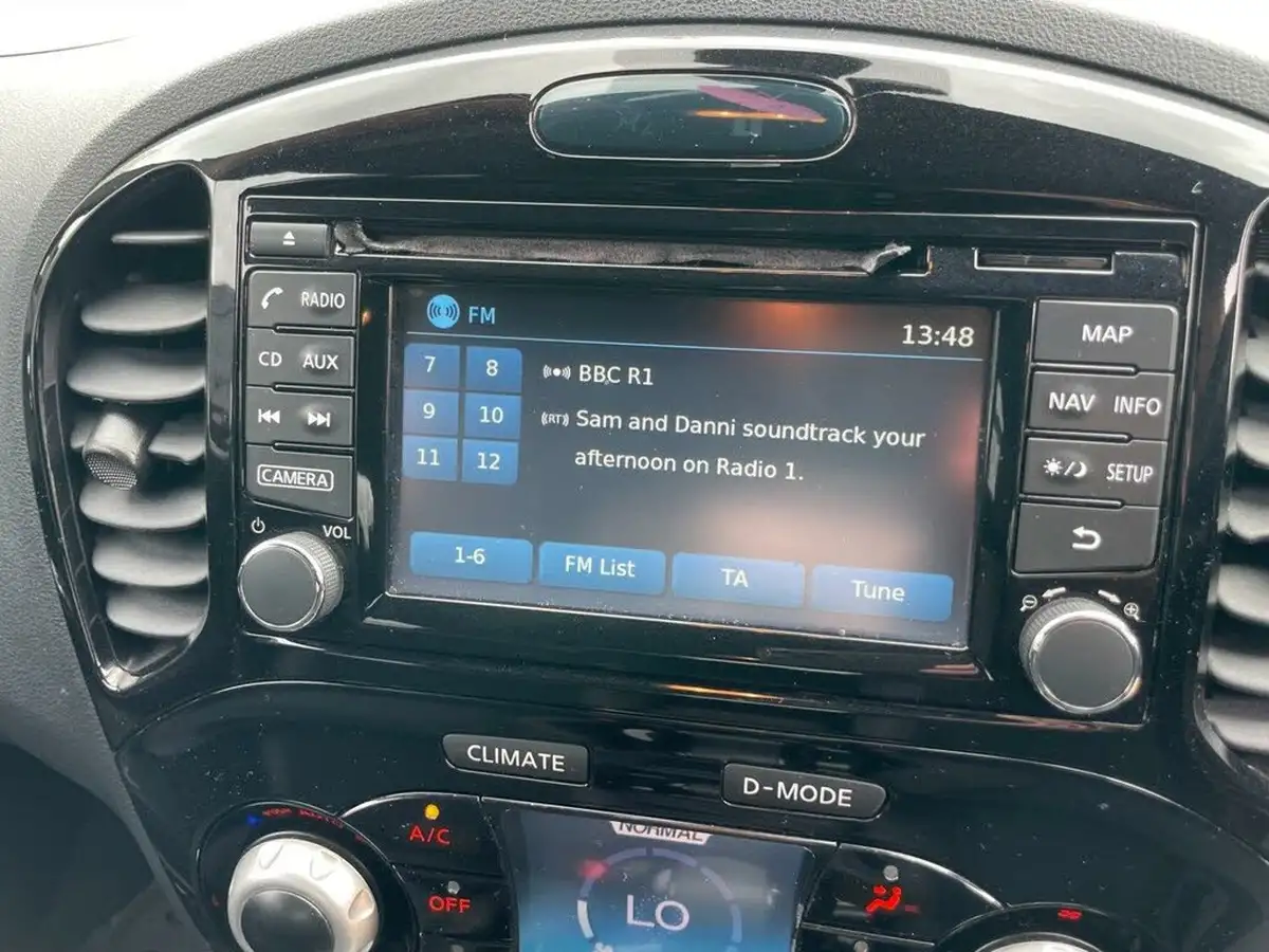 2017-nissan-juke-16-n-connecta-big-21