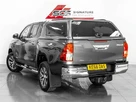 2018-toyota-hi-lux-24d-4d-invincible-at35-32t-auto-small-8