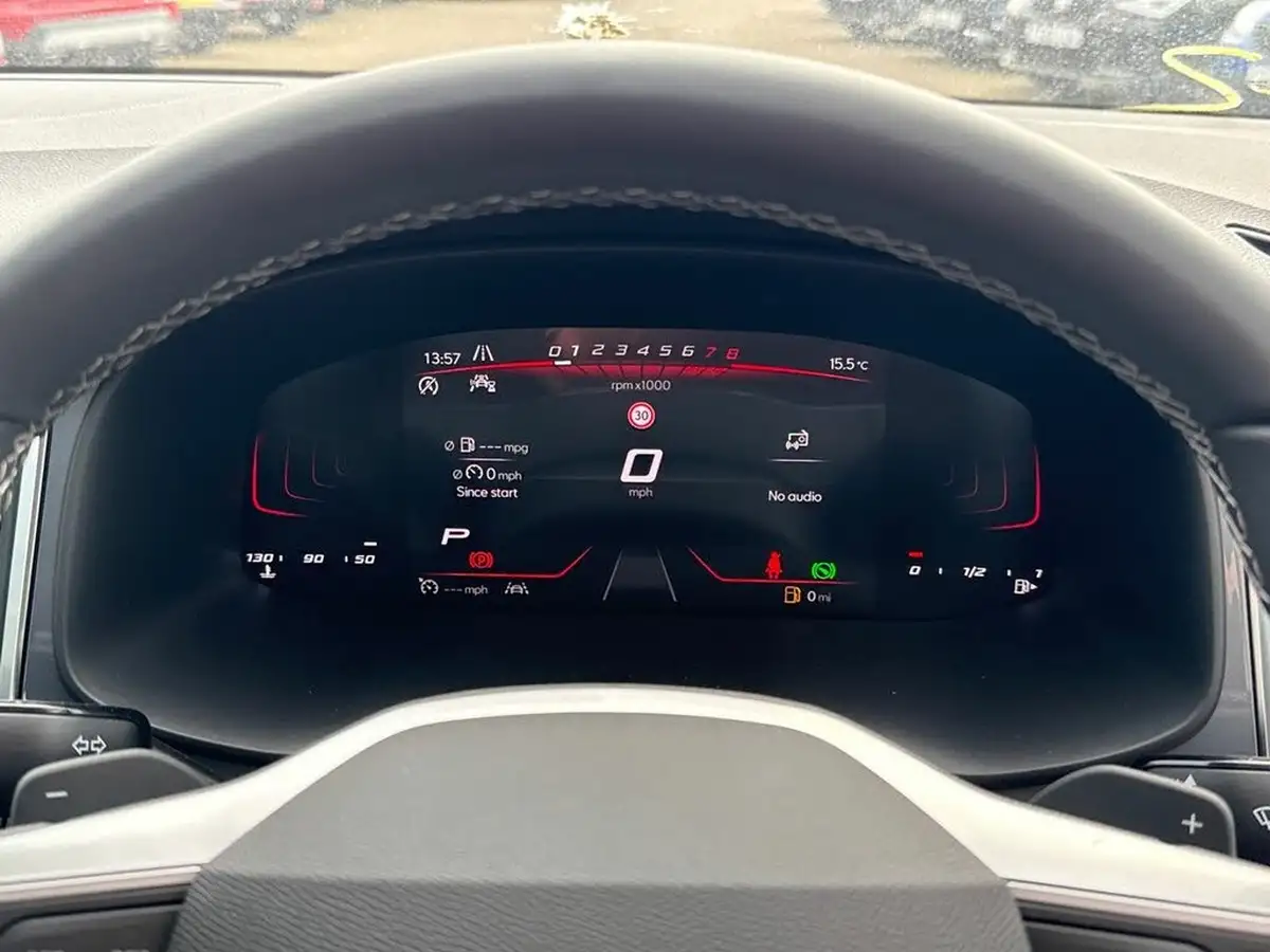 2024-seat-ateca-15-ecotsi-se-technology-dsg-big-20