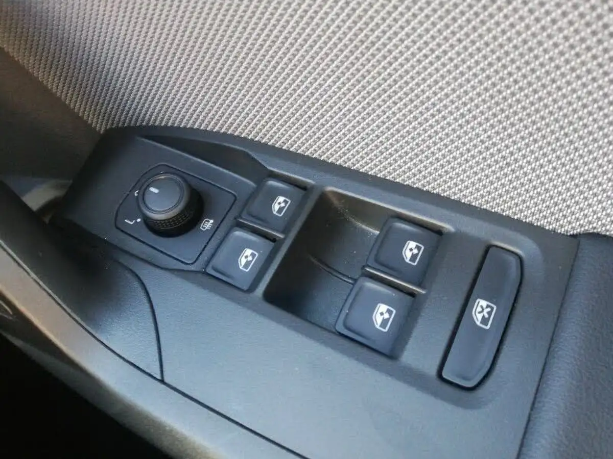2024-seat-leon-10-tsi-evo-se-dynamic-estate-big-11