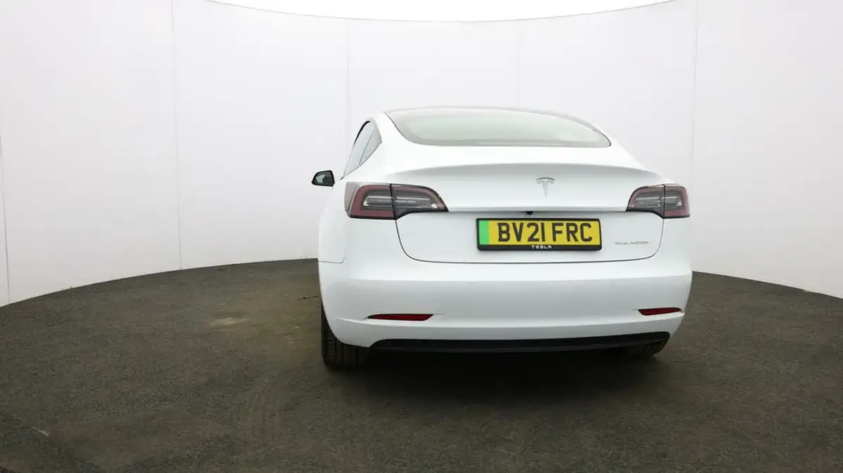 2021-tesla-model-3-e-long-range-4x4-big-56