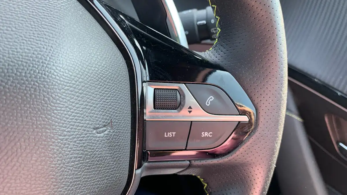 2022-peugeot-208-12-puretech-gt-130bhp-eat8-big-23