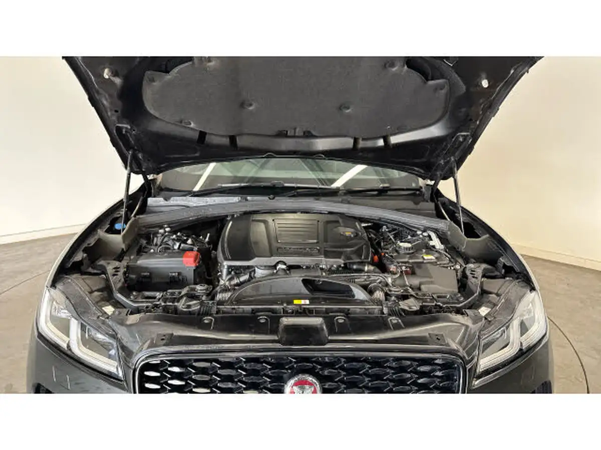 2022-jaguar-f-pace-20-p250-r-dynamic-black-big-7