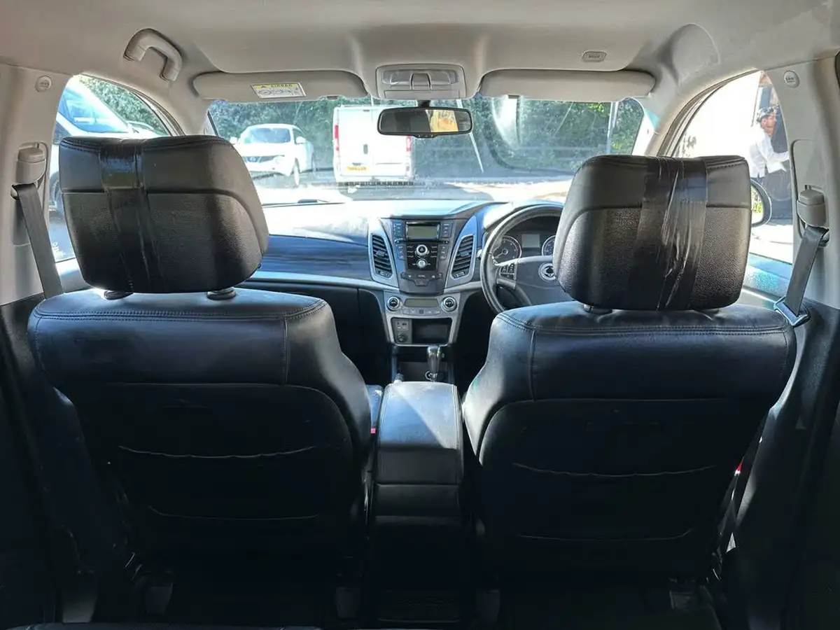 2015-kgm-ssangyong-korando-20td-elx4-175ps-auto-big-10
