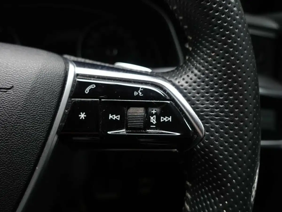 2018-audi-a6-avant-30-50-tdi-s-line-big-19
